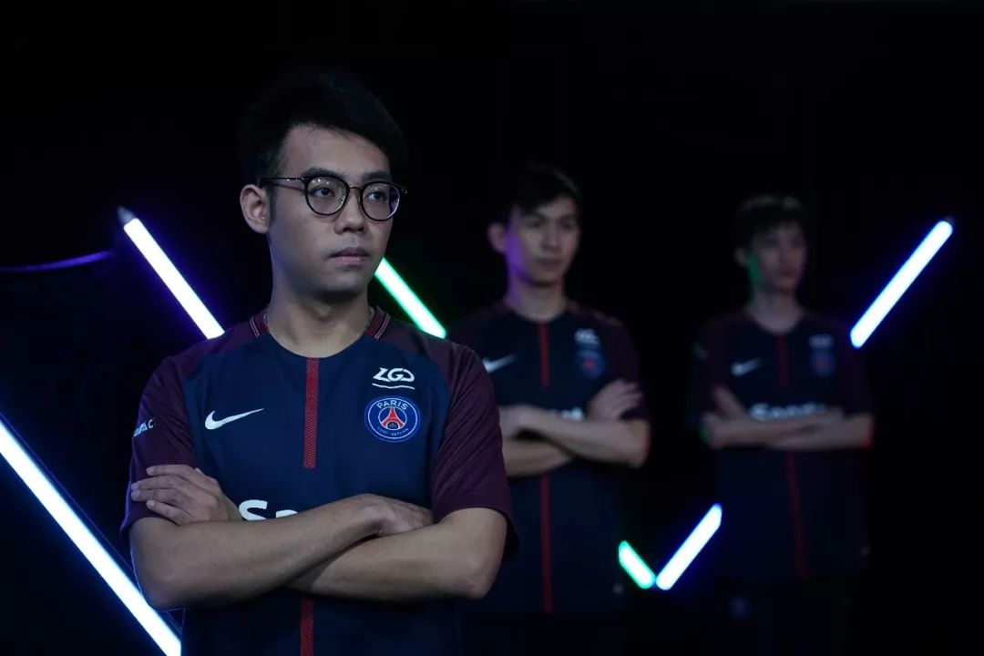 库奇先手
