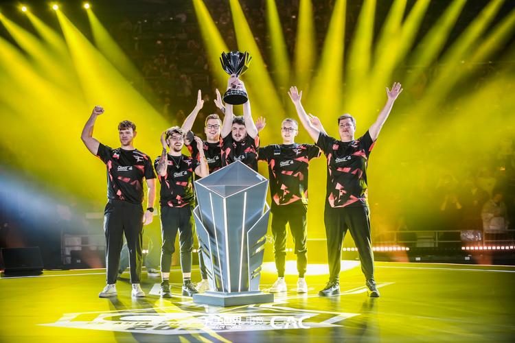 今日数据里程碑预告：Kanavi距离3000助攻成就仅差42次助攻